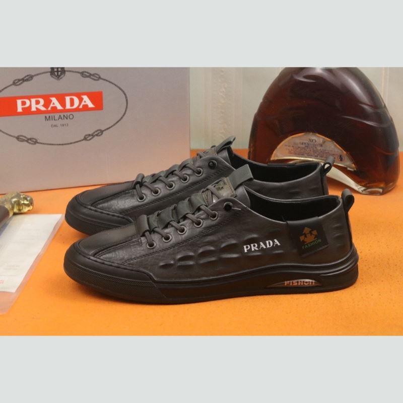 Pra*a sneakers